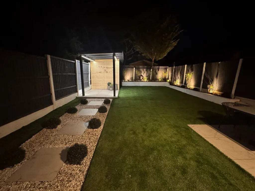 Loughton, Essex - Planting Scheme & Lighting